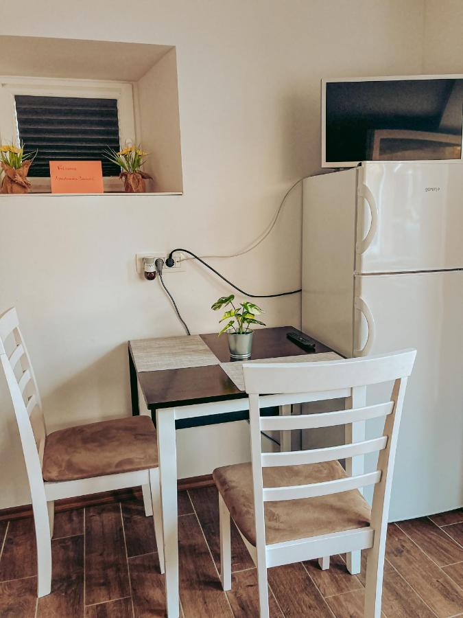 Apartments Ivanovic Идрия Экстерьер фото